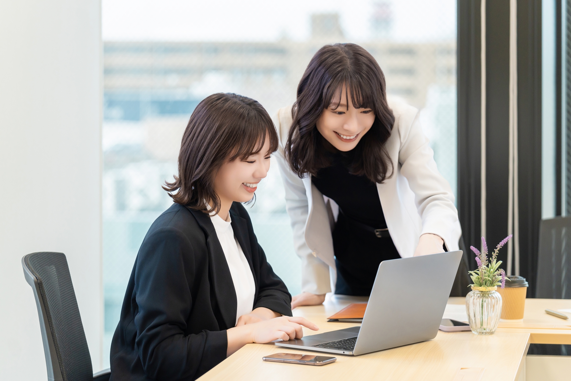 インターネットFAXの利用に適している職業とは？
